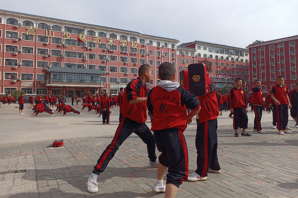 嵩山少林武术学校