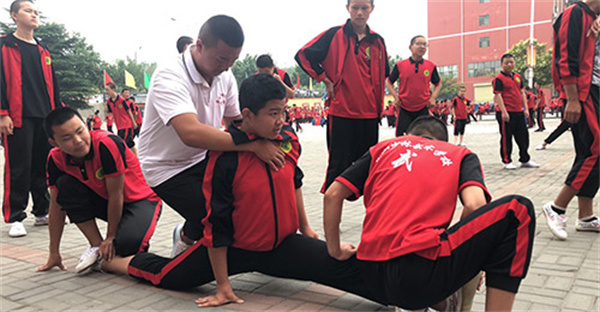 嵩山少林武校