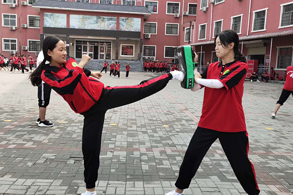 登封少林武校