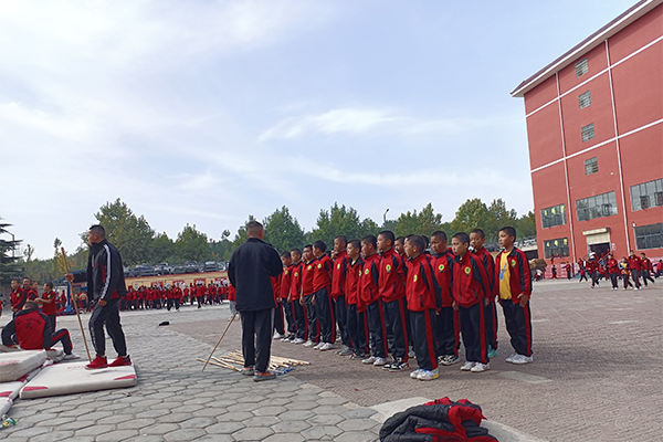 嵩山少林武校招生