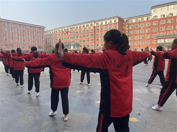 嵩山少林文武学校
